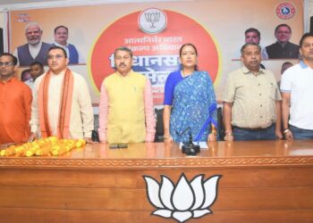 हल्द्वानी में आत्मनिर्भर भारत व स्वदेशी संकल्प गोष्ठी का आयोजन, मंत्री रेखा आर्या ने कार्यकर्ताओं में जगाया स्वदेशी का संकल्प