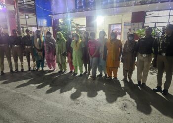 पुलिस से अभद्रता और सरकारी कार्य में बाधा डालने पर 14 गिरफ्तार, वायरल वीडियो से खुली पोल 