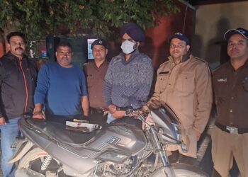 8 लाख की अफीम के साथ नशा तस्कर गिरफ्तार, ड्रग्स नेटवर्क पर कसा शिकंजा