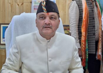 महापौर गजराज बिष्ट बोले— बिना परमिशन ठेला लगाने वालों पर होगी कार्रवाई, दुकानदारों द्वारा वसूली पर भी निगम सख्त