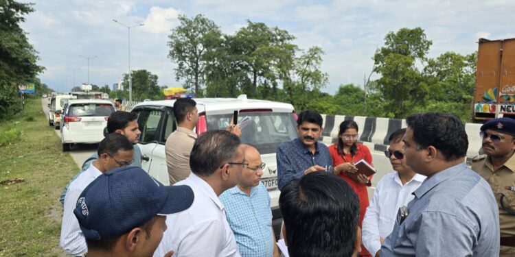 सड़क दुर्घटनाओं पर लगाम: हल्द्वानी में परिवहन विभाग ने किया 7 ब्लैक स्पॉट का निरीक्षण