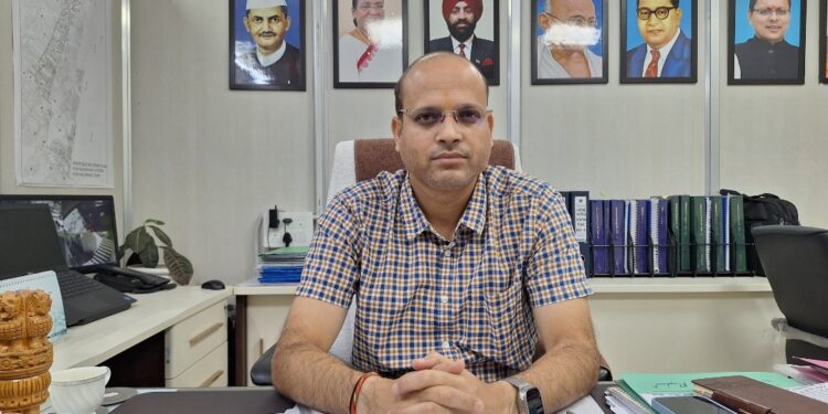 दीपावली के बाद युद्धस्तर पर शुरू होंगे हल्द्वानी एडीबी प्रोजेक्ट के कार्य, तीनपानी से बरेली रोड और कटघरिया से ब्लॉक के बीच सड़क-सुधारीकरण व ड्रेनेज का काम प्राथमिकता पर