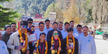 “आंचल उत्तराखंड का स्वाद” थीम पर नैनीताल में साइकिल रेस, इसांत अधिकारी और अवनी दर्याल ने मारी बाजी