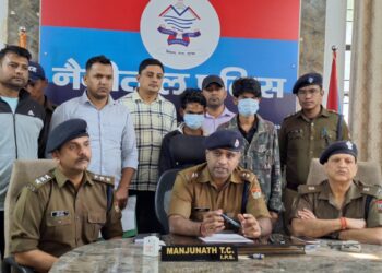 एसओजी और पुलिस ने 1.1 किलो चरस के साथ दो तस्कर दबोचे