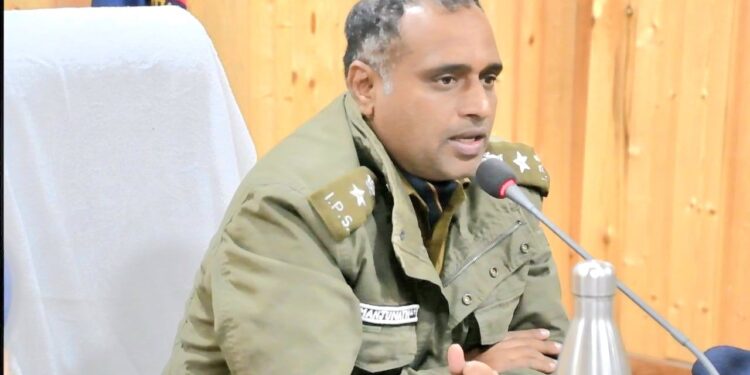 रेलवे भूमि प्रकरण केस के फैसले से पहले हल्द्वानी में पुलिस का सख्त पहरा, 121 पर निरोधात्मक कार्रवाई, 21 हिरासत में…