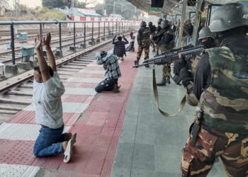 काठगोदाम रेलवे स्टेशन पर आतंकी हमले से निपटने की मॉक ड्रिल 
