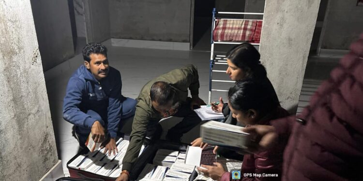 SOTF की बड़ी कार्रवाई: मेडिकल स्टोर के नाम पर चल रहा था नशे का अड्डा, 23,896 कैप्सूल और 2,400 टेबलेट बरामद