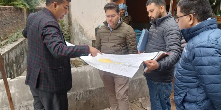 हल्द्वानी में नमामि गंगे परियोजना की बैठक, ठोस व लिक्विड वेस्ट मैनेजमेंट पर जोर