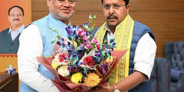 नई दिल्ली में शिष्टाचार भेंट, संगठन को नई दिशा देने वाला नेतृत्व : सुरेश भट्ट