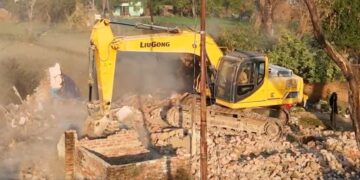 रामनगर पुछड़ी में तड़के चला बड़ा अतिक्रमण विरोधी अभियान, रिजर्व फॉरेस्ट भूमि अतिक्रमण मुक्त