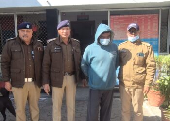 हत्याकांड का खुलासा: छोटे भाई की बीमारी और आर्थिक तंगी बनी वजह, बड़े भाई ने लौटे से वार कर ली जान