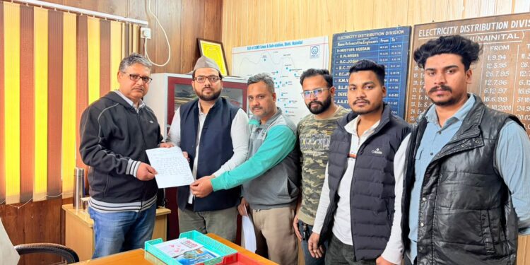 रमज़ान में 24 घंटे बिजली की मांग, बनभूलपुरा संघर्ष समिति ने सौंपा ज्ञापन