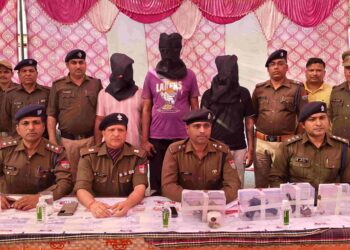 कालाढूंगी फायरिंग कांड का खुलासा, तीन आरोपी अवैध असलहों के साथ गिरफ्तार