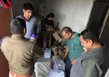 मेडिकल स्टोर से नशीली दवाइयों का बड़ा जखीरा जब्त, कुमाऊँ SOTF की ताबड़तोड़ कार्रवाई