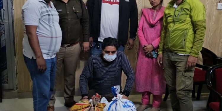 मेडिकल स्टोर की आड़ में नशीली दवाओं का धंधा बेनकाब, एसटीएफ की बड़ी कार्रवाई में भारी खेप बरामद