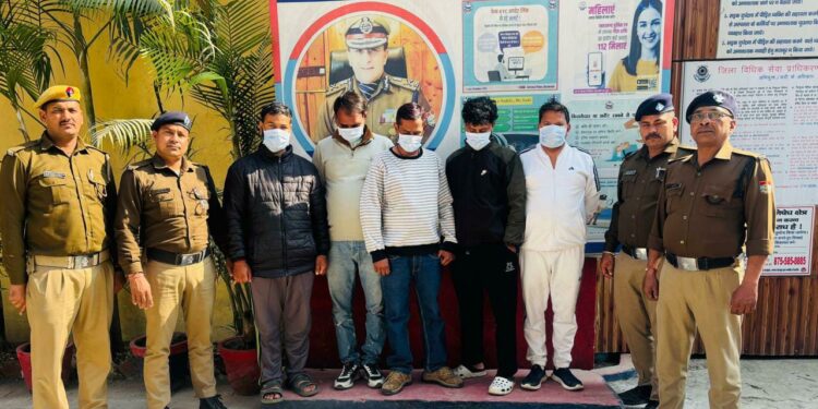 किडनैपिंग और फिरौती का खेल बेनकाब, पुलिस ने चंद घंटों में 5 शातिर दबोचे