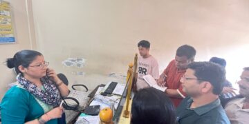 गैस कालाबाजारी पर प्रशासन का शिकंजा, हल्द्वानी में एजेंसियों पर औचक छापा