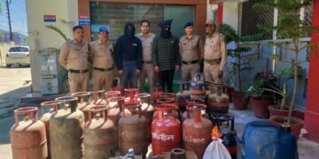 ऑपरेशन प्रहार का बड़ा असर: रामनगर में अवैध LPG रिफिलिंग गैंग ध्वस्त, दो सगे भाई गिरफ्तार