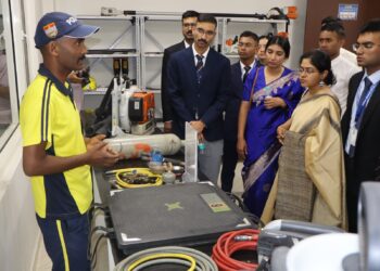 IPS प्रशिक्षुओं ने सीखा आपदा प्रबंधन का जमीनी सच, SDRF संग किया व्यावहारिक प्रशिक्षण