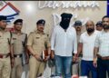 हत्याकांड का सनसनीखेज खुलासा: सौतेले भाई ने दी सुपारी, कुख्यात शार्प शूटर ‘जैकी’ गिरफ्तार
