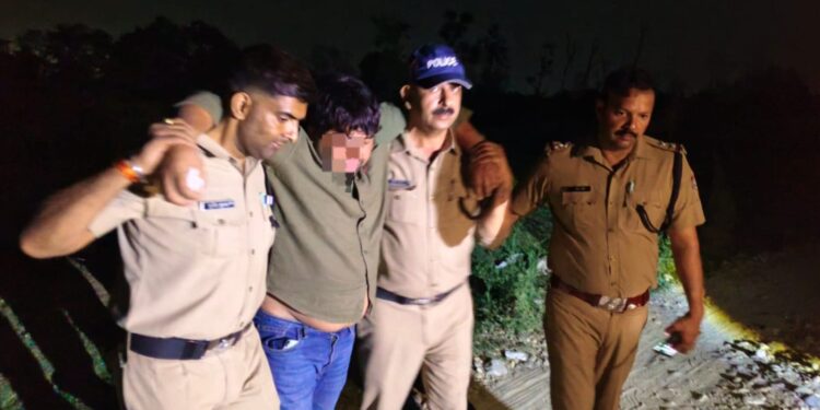 तड़के पुलिस-बदमाश मुठभेड़: राजस्थान के दो शातिर अपराधी दबोचे, एक के पैर में लगी गोली