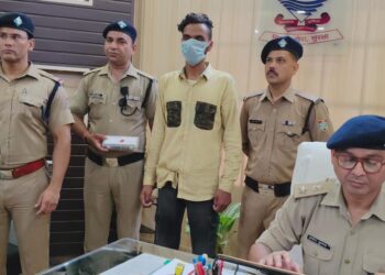 सोशल मीडिया पर उत्तराखंड के सभी थानों को बम धमाके की धमकी देने वाला गिरफ्तार