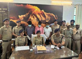 नकली नोट छापने वाले गिरोह का पुलिस ने किया पर्दाफाश, 50 हजार की जाली करेंसी समेत तीन गिरफ्तार
