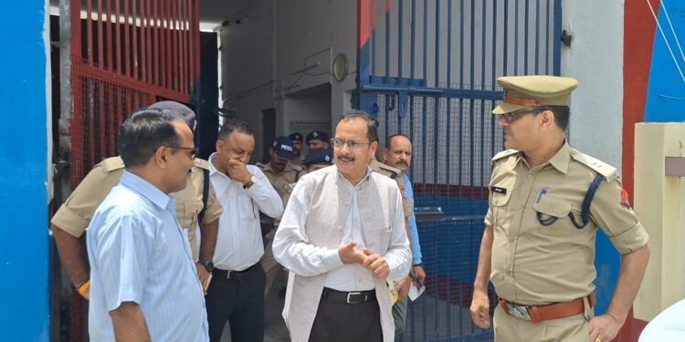 उप कारागार हल्द्वानी का संयुक्त निरीक्षण, बंदियों की सुविधाओं और व्यवस्थाओं का लिया जायजा