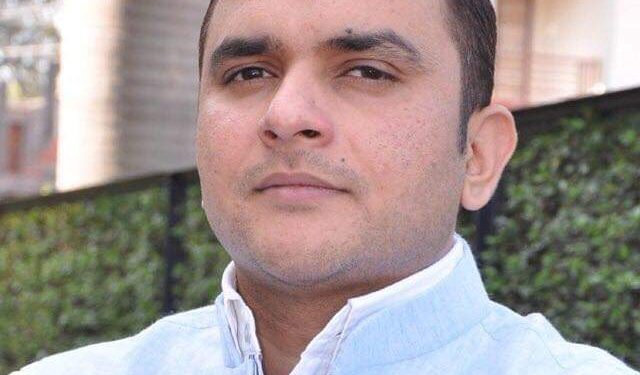 पेपर लीक और छात्र आंदोलन पर गरजे सुमित हृदयेश, बोले— युवाओं की आवाज़ दबाने के लिए हो रहा लाठी का इस्तेमाल