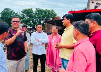 राजपुरा गौशाला की बदहाल व्यवस्था पर भड़के विधायक सुमित हृदयेश, अधिकारियों को दिए तत्काल सुधार के निर्देश