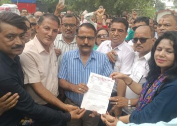 टीईटी अनिवार्यता खत्म करने और पुरानी पेंशन बहाली की मांग तेज, शिक्षकों ने सरकार को भेजा ज्ञापन