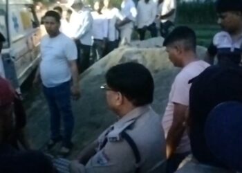 स्टोन क्रेशर में दर्दनाक हादसा: रेत में दबकर मजदूर की मौत, लापरवाही पर उठे गंभीर सवाल