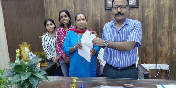 DM की सख्ती से भू-माफियाओं पर कार्रवाई, 25 नाली पैतृक भूमि अतिक्रमण से मुक्त