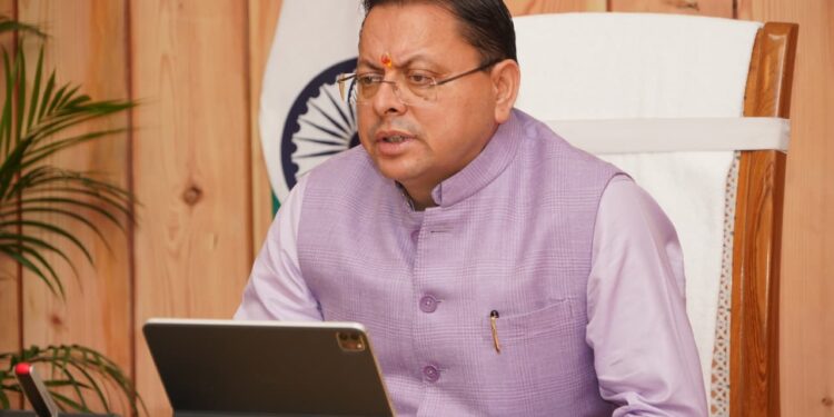15 अक्टूबर तक उत्तराखंड की सभी सड़कें हों गड्ढामुक्त, सीएम धामी ने डीएम को दिया सख्त अल्टीमेटम