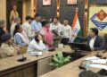 DM का सख्त रुख:  अवैध फैक्ट्री होगी सील, सरकारी जमीन पर कब्जे और चार मंजिला निर्माण की होगी जांच, आपदा कार्यों में कथित गड़बड़ी पर 7 दिन में रिपोर्ट तलब