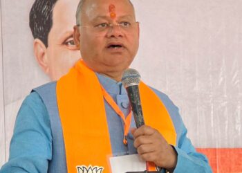 वंदे मातरम् पर कांग्रेस के फैसले से गरमाई सियासत, सुरेश भट्ट बोले—‘तुष्टिकरण की राजनीति का प्रमाण’