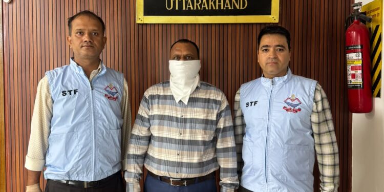 नकली दवाओं के काले कारोबार का बड़ा खुलासा, STF ने गिरोह के मुख्य सरगना को बिजनौर से दबोचा