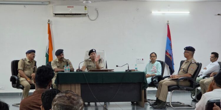 ईद मिलादुन्नबी और रक्षाबंधन को लेकर पुलिस अलर्ट, पीस कमेटी बैठक में सौहार्द और सुरक्षा पर जोर