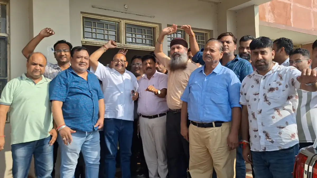 ₹500 करोड़ के बकाये ने बढ़ाई राइस मिलर्स की मुश्किलें, भुगतान नहीं हुआ तो धान खरीद से हाथ खींचेंगे