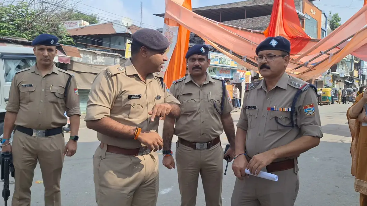 रेलवे प्रकरण: सुप्रीम कोर्ट में सुनवाई आज की, बनभूलपुरा में हाई अलर्ट, चप्पे-चप्पे पर पुलिस का पहरा