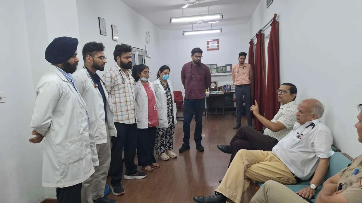 एसटीएच में पीजी डॉक्टरों की हड़ताल से ओपीडी ठप, मरीज परेशान