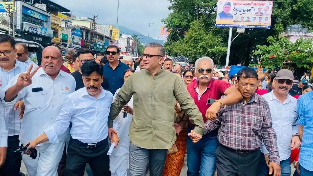 ‘वोट बचाओ–देश बचाओ–लोकतंत्र बचाओ’ को लेकर कांग्रेस का जनजागरण मार्च, सैकड़ों कार्यकर्ता हुए शामिल