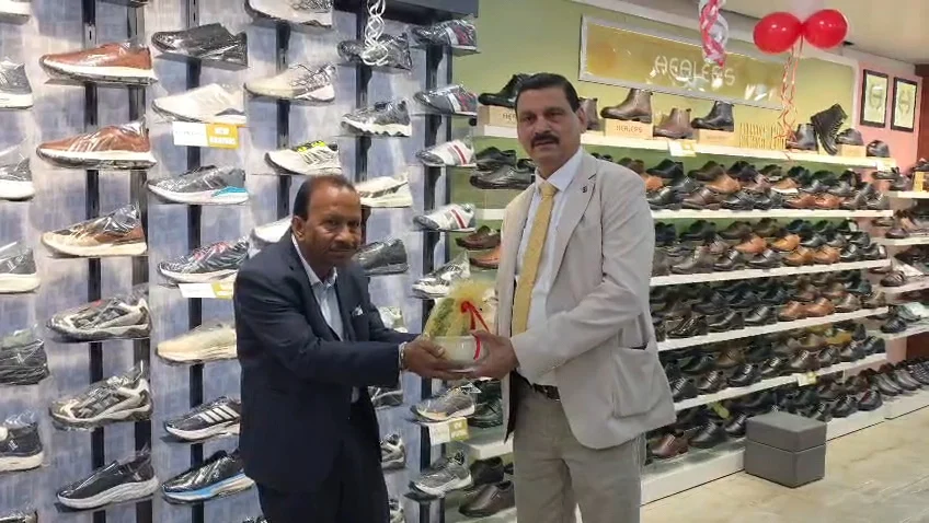 हल्द्वानी में खुला लिबर्टी शूज का नया एक्सक्लूसिव शोरूम, एक ही छत के नीचे मिलेंगे जूते और लाइफस्टाइल एक्सेसरीज