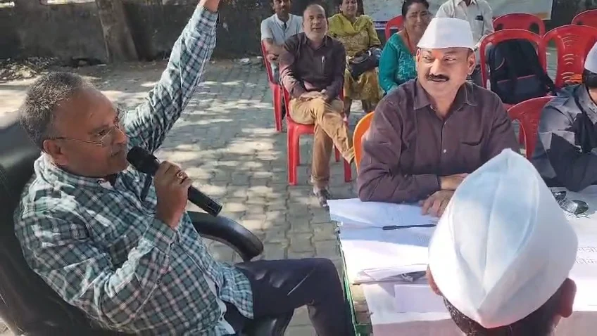 धामी कैबिनेट के समानांतर हल्द्वानी में बैठी ‘सांकेतिक सरकार’, गैरसैंण को स्थायी राजधानी बनाने का प्रस्ताव पारित
